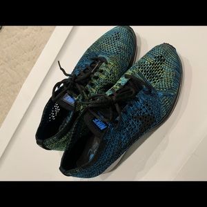 Nike flyknit racer
